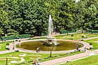Bowl Fountain (French) in the Lower Park of Peterhof.jpg