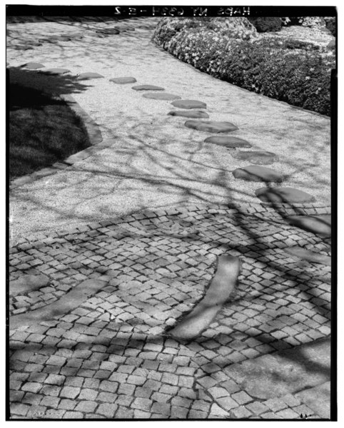 File:CLOSER VIEW OF PATH AND TERRACE IN JAPANESE GARDENS ON LOWER WEST SLOPE OF KYKUIT HILL - Kykuit, Japanese Gardens, 200 Lake Road, Pocantico Hills, Westchester County, NY HABS NY,60-POHI,1E-2.tif