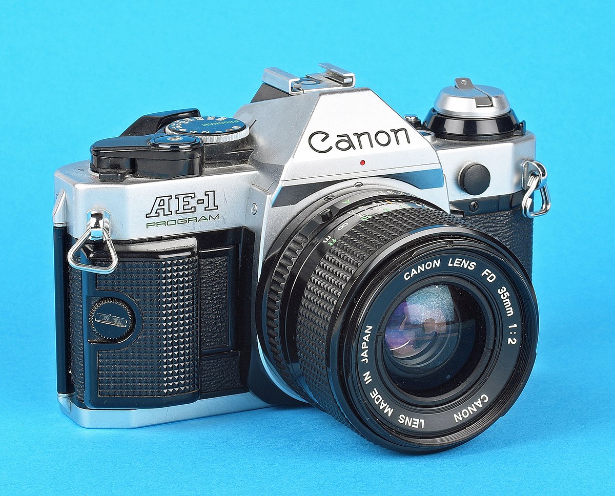 File:Canon AE1 Program BL.jpg - Wikimedia Commons