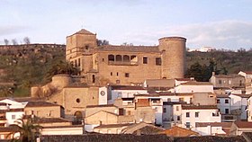 Castillo de Canena, en Jaén (España).jpg