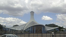 Cathédrale de Barquisimeto.jpg