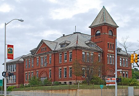 Central School Pontiac MI