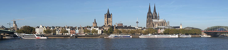 Cologne Panorama Frankenwerft day.jpg