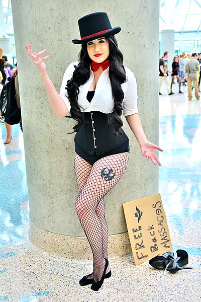 File:Comikaze 2014 - Zatanna (15733516102).jpg