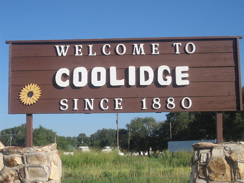 File:Coolidge, KS, welcome sign IMG 5822.JPG