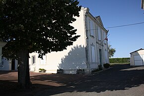 Courcelles Mairie.jpg