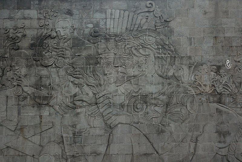 File:Detalle de Quetzalcoatl, el Dios Pájaro-Serpiente .jpg