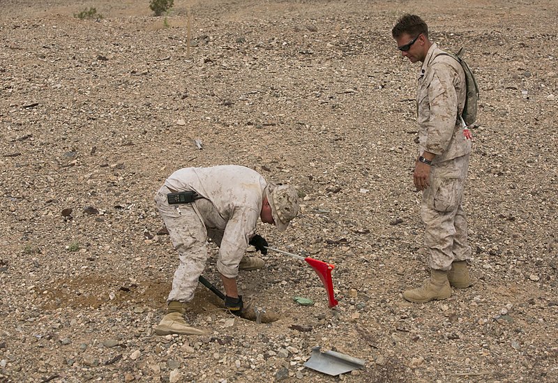 File:EOD Marines Clear Ranges of Hazards, Ordnance 140825-M-HL954-002.jpg