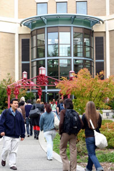 Snoqualmie Hall, a building shared by Edmonds College and Central Washington University, 2007
