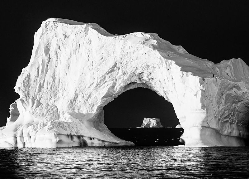 File:Eerie Antarctic Ice Flows (15631806539).jpg