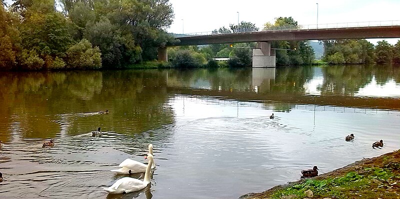 File:Eltmann-Ebelsbach bridge, federal highway 26 (B26).jpg