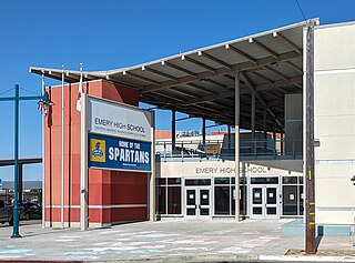 <span class="mw-page-title-main">Emery Secondary School</span> Public high school in Emeryville, California, United States