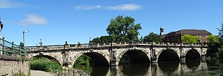<span class="mw-page-title-main">English Bridge</span> Bridge across the River Severn in Shrewsbury, England