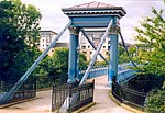 Footbridge at Glasgow Green.jpg