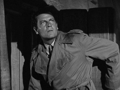 Joel McCrea as "John Jones", foreign correspondent