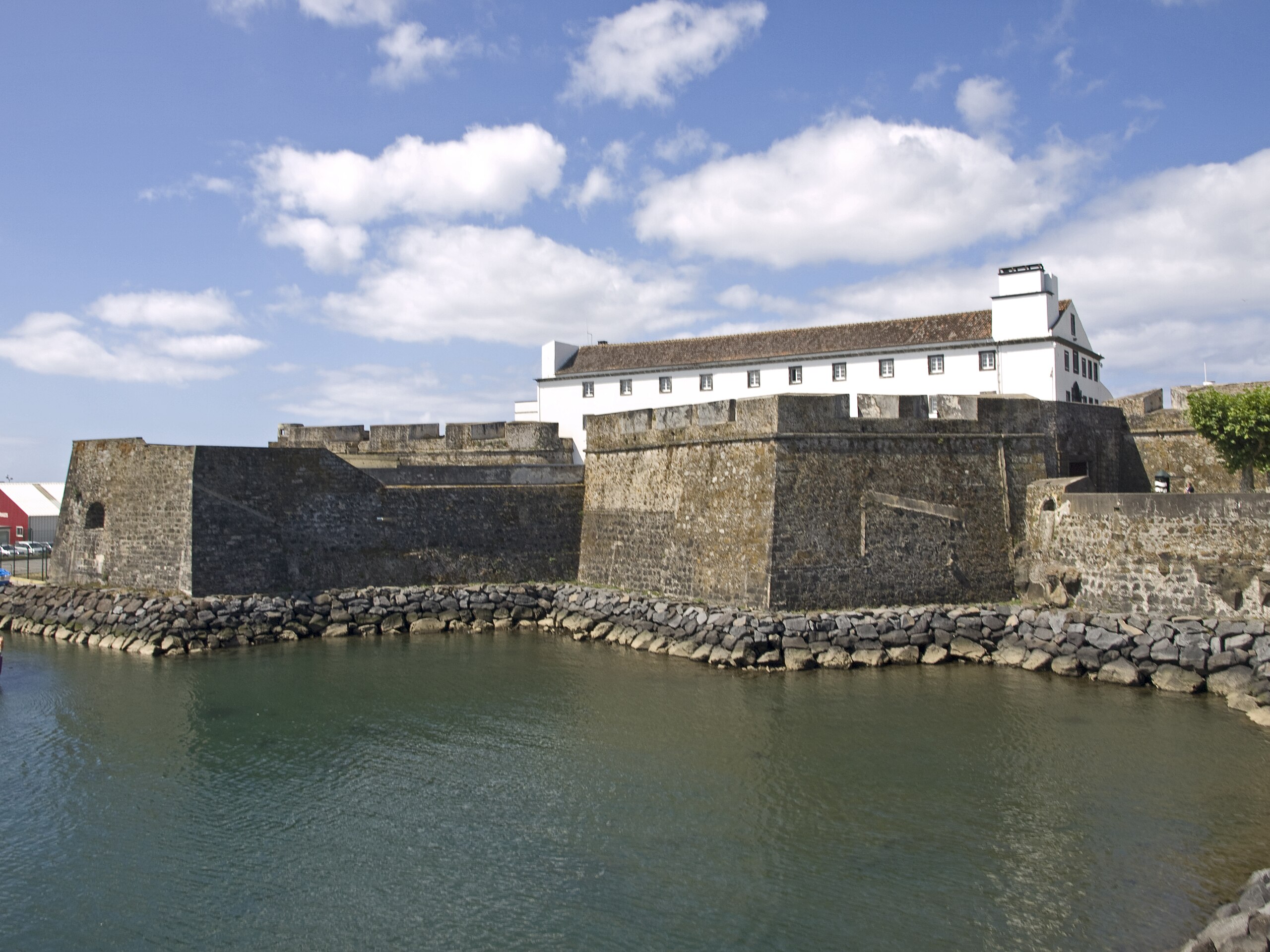File:Fort of Sao Bras Ponta Delgada.jpg - Wikimedia Commons