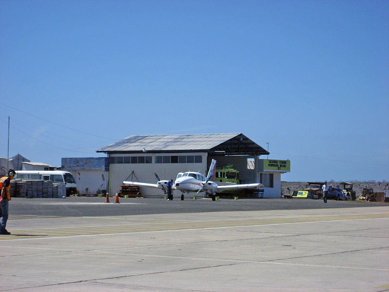 File:Galapagos2007--37--08-23-07.JPG