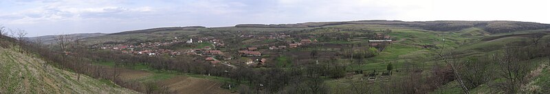 File:Gambut-Vederepanoramicadeal1.jpg