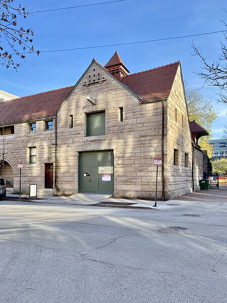 File:Glessner House, Prairie Avenue and 18th Street, Near South Side, Chicago, IL - 52908597083.jpg