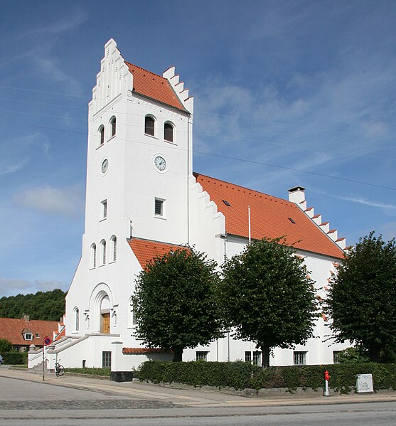 File:Groendalskirken Copenhagen 3.jpg