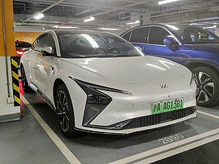<span class="mw-page-title-main">IM L7</span> Chinese full-size electric sedan