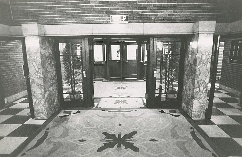 File:Imperial Hotel Interior Lobby.jpg