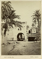 Biskra, Za branami města, 1870