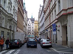 Pohled od Maiselovy ulice