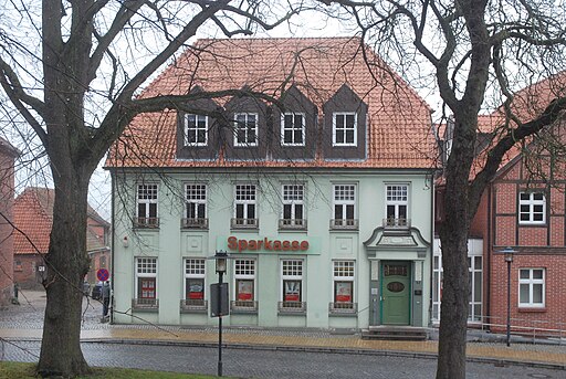 Jt schoenberg mv an der kirche 2