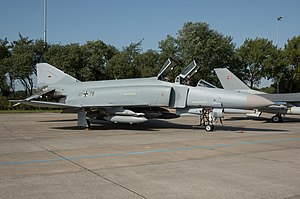 レーワルデン空軍基地