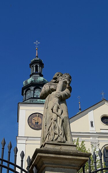 File:Kalwaria Zebrzydowska, Poland - panoramio (8).jpg