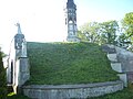 Kaplica cmentarna Karskich, widok z boku
