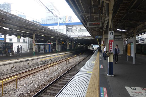 Kashiwa-JR-jobanline-platform-july29-2015.jpg