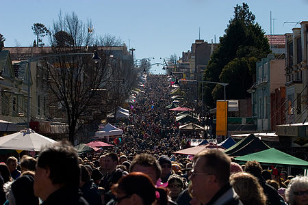 Katoomba Winter Magic Festival 2005 - Katoomba Street.jpg