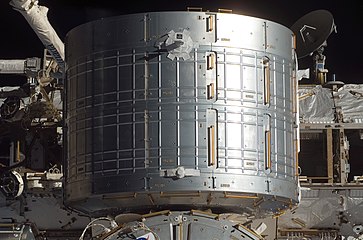 STS-123 - "Kibo" amarré au module ISS "Harmony"