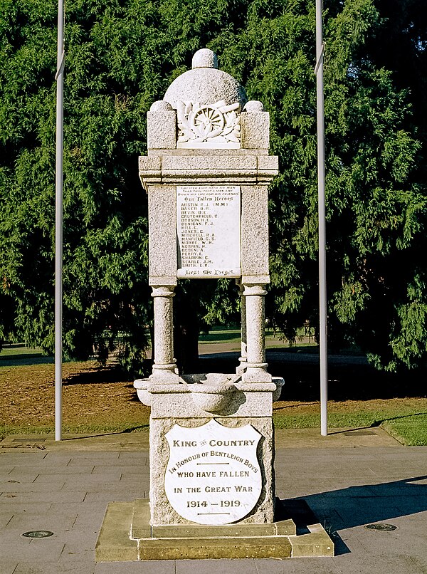 King & Country memorial at Bentleigh Memorial gardens