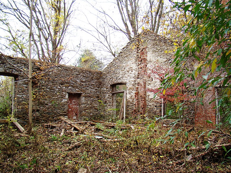 File:Kinne Cemetery Mill Ruins.jpg