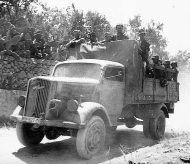 Blitz A medium-weight Wehrmacht truck, Italy, 1944