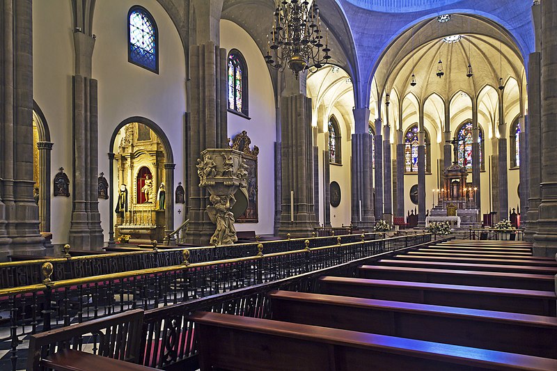 File:LagunaCathedral83.jpg