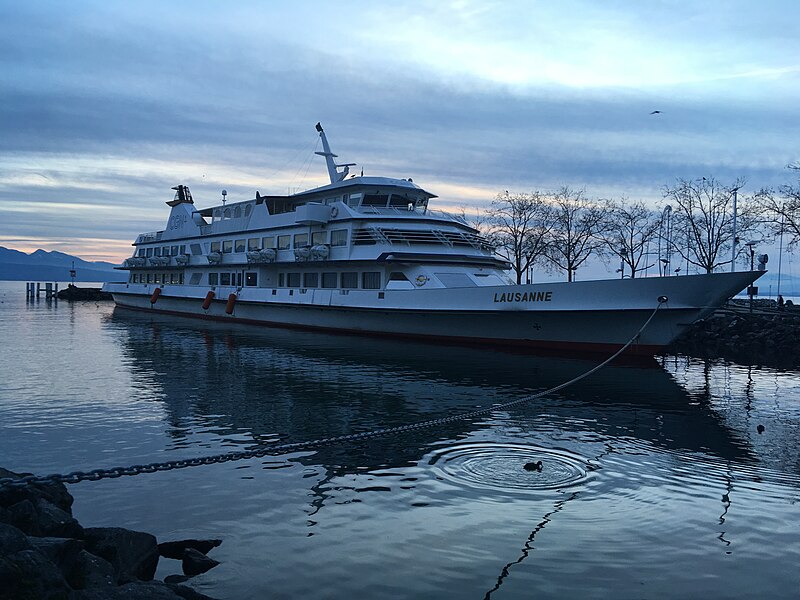 File:Lausanne (ship, 1991).jpg