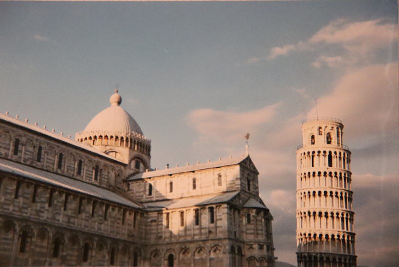 File:Leaning Tower.998 - Pisa.jpg