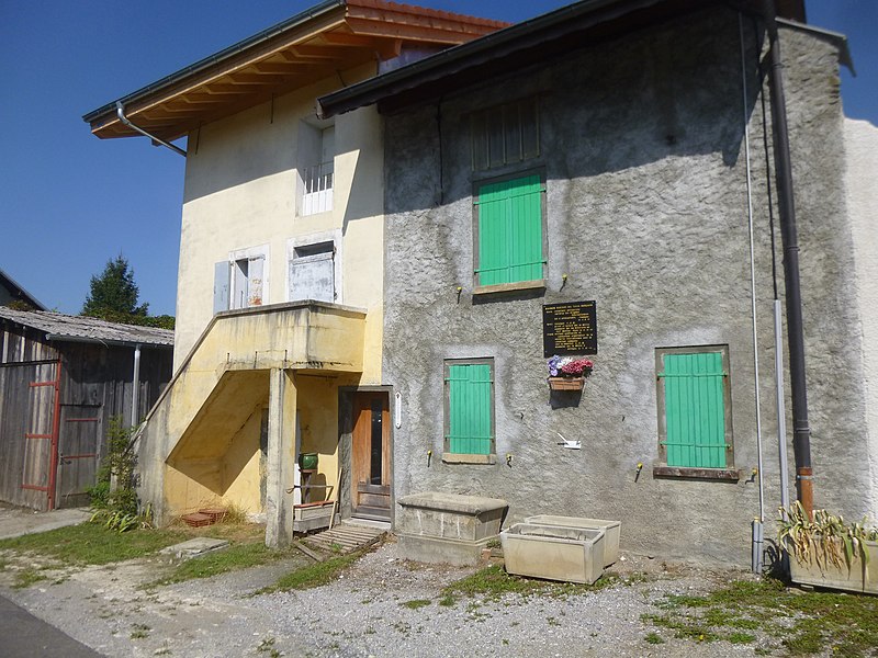 File:Maison natale frères Boujard.JPG