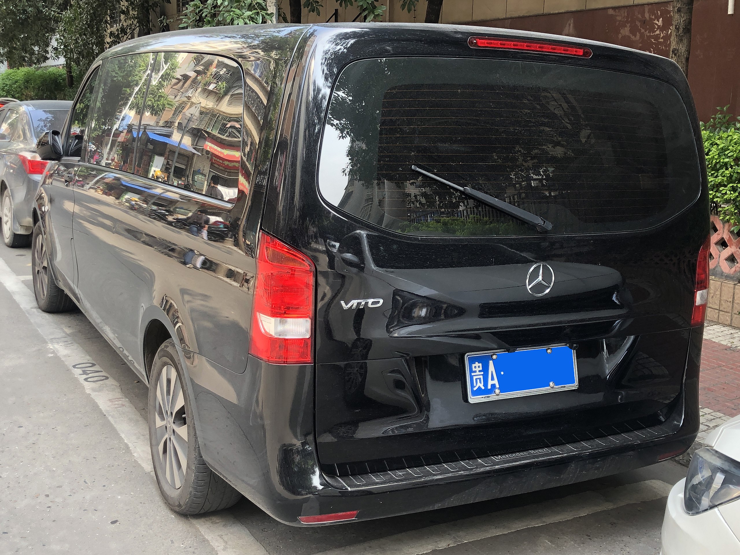 File:Mercedes-Benz Vito W447 Facelift Sanming 01 2022-11-14.jpg