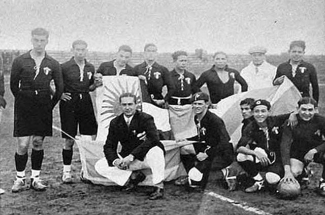 The Mexico national team before the first ever World Cup game against France in 1930