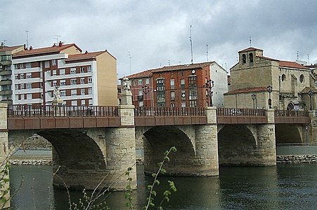 Puente de Carlos III e Iglesia del Espíritu Santo