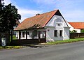 Čeština: Nejstarší domek v Němčicích na Kolínsku s uvedeným letopočtem 1612 English: Old house in Němčice, Czech Republic