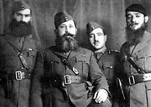 Napoleon Zervas with fellow officers Napoleon Zervas.JPG