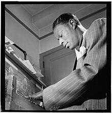 Nat King Cole.Foto di William P. Gottlieb, 1947 circa