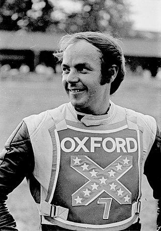 <span class="mw-page-title-main">John Dews</span> British motorcycle racer