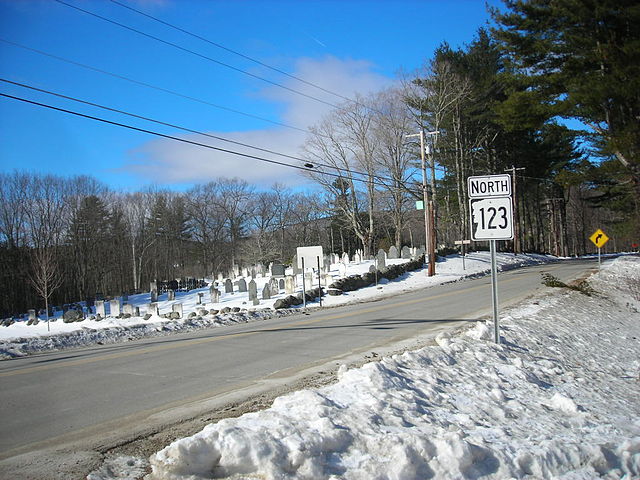 NH Route 123 heading northbound